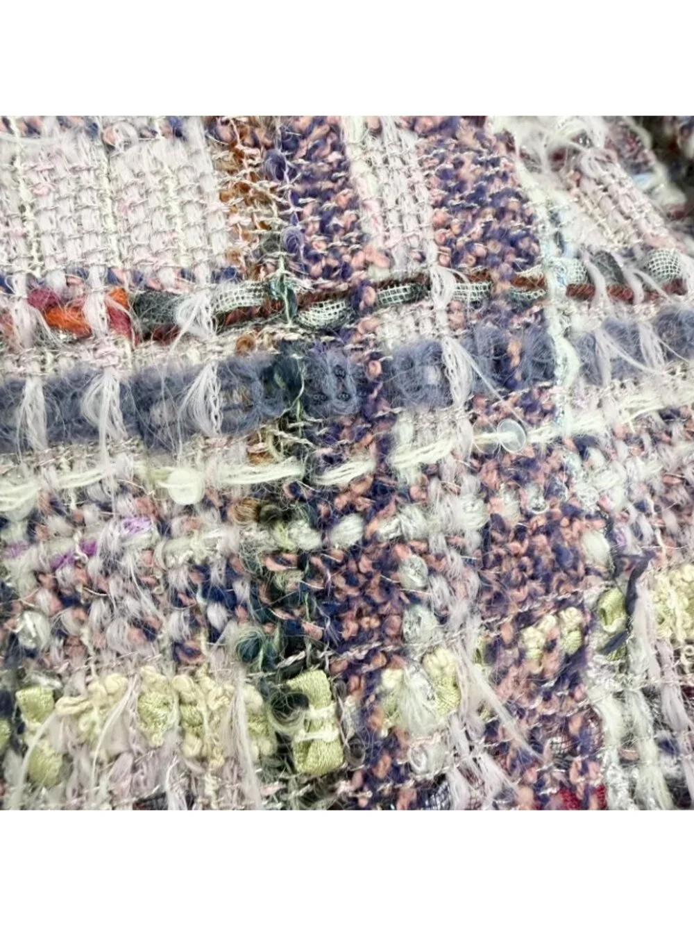 Chanel Coco Button Lame Thread Sequins Mohair Blend Tweed Skirt Purple 36